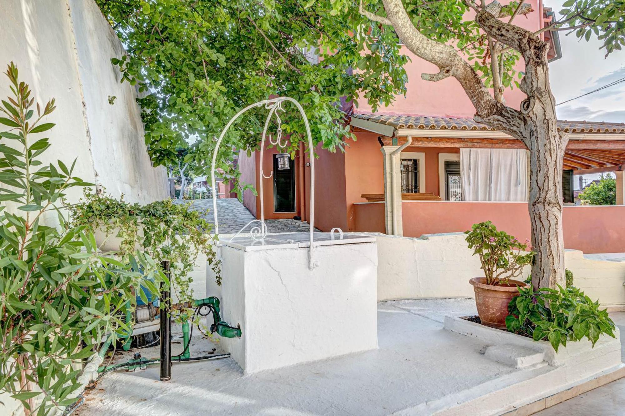Old Well * Sidari (Corfu)